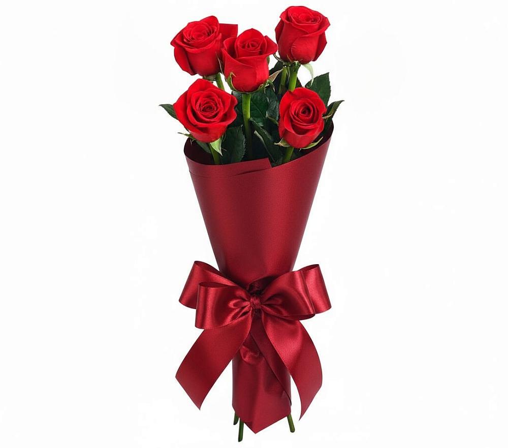 Букет 5 Красных роз Эдлесс Лав в Саяногорске