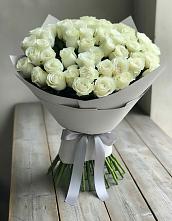 Букет 35 Белых роз в Саяногорске