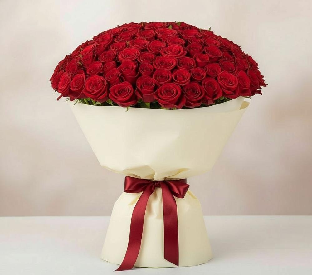 Букет 101 Красная роза Милано в Саяногорске
