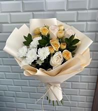 Букет цветов из:  Розы и Хризантемы #REPLACE_PRED# Саяногорске