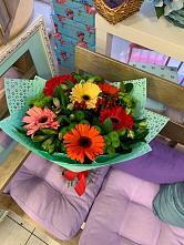 Букет цветов из:  Герберы, Хризантемы и Альстромерии #REPLACE_PRED# Саяногорске