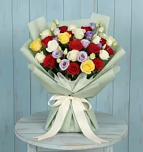 Букет цветов из:  Розы в Саяногорске