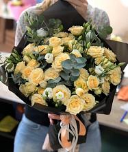 Букет цветов из:  Розы и Лизиантусы #REPLACE_PRED# Саяногорске