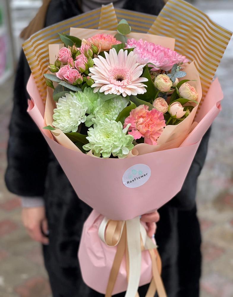 Букет цветов из: Герберы, Хризантемы и Розы в Саяногорске