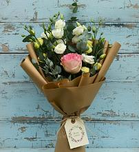 Букет цветов из:  Розы и Лизиантусы #REPLACE_PRED# Саяногорске