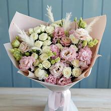 Букет цветов из:  Альстромерии и Розы в Саяногорске
