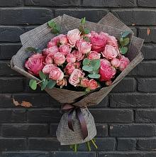 Букет цветов из:  Розы в Саяногорске