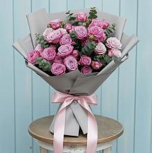 Букет цветов из:  Розы в Саяногорске